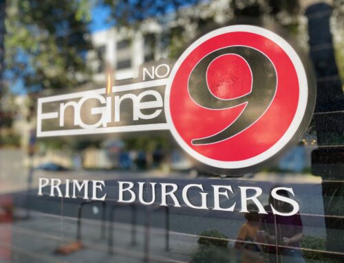 Engine No9 in St Petersburg - Sophisticated Burgers and More